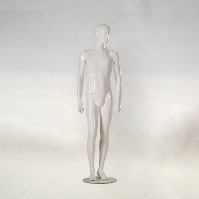 QUINTESSENTIAL Mannequins