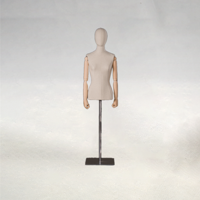 COUTURE Mannequins